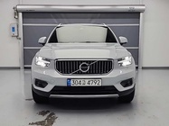 Volvo XC40 2021