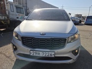 Kia Canival 2018
