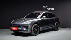 Porsche Macan 2021