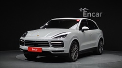 Porsche Cayenne 2022