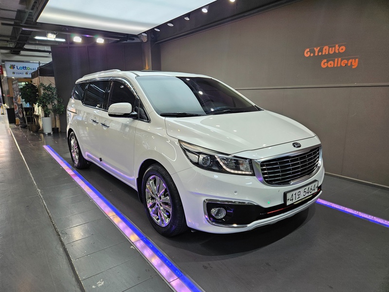 Kia Canival