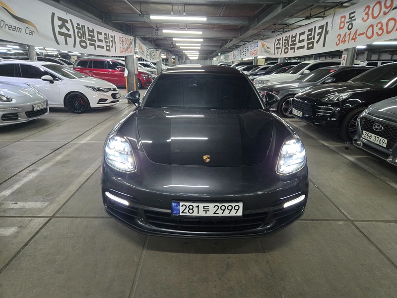 Porsche Panamera