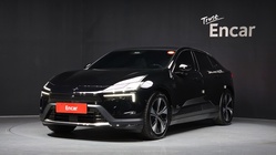 Polestar 4 2025