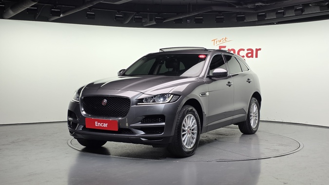 Jaguar F-Pace 2017
