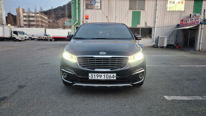 Kia Canival