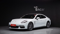 Porsche Panamera 2018