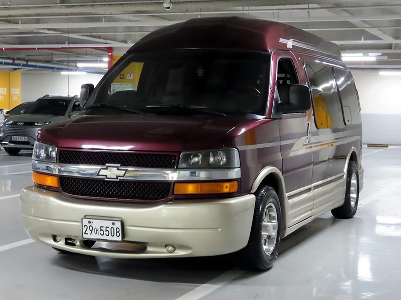 Chevrolet Chevy Van
