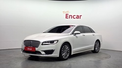 Lincoln MKZ 2020