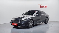 Mercedes-Benz E-Class 2024