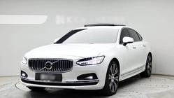 Volvo S90 2022