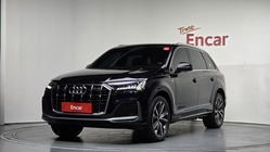 Audi Q7 2021