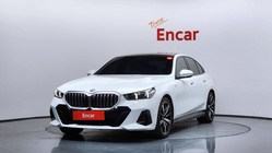 BMW 5 Series 2025