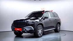 Mercedes-Benz GLS-Class 2023