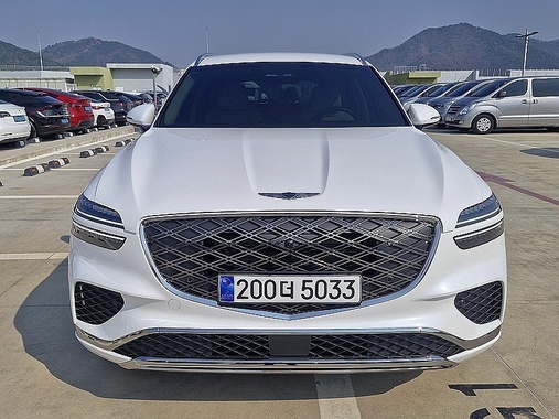 Genesis GV70 2025