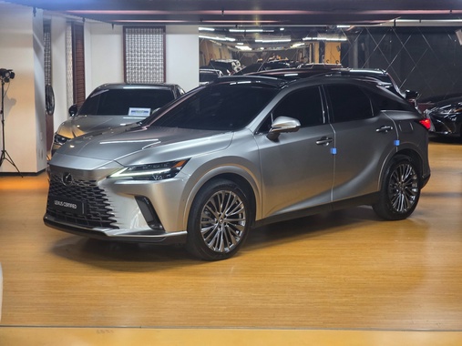 Lexus RX 2023