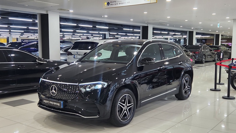 Mercedes-Benz EQA