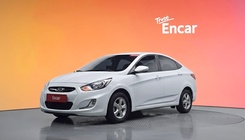 Hyundai Accent 2013