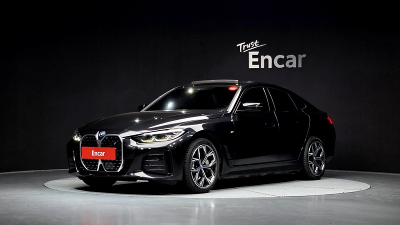 BMW i4