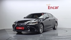 Lexus ES 2019