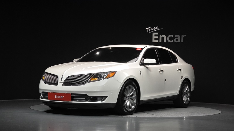 Lincoln MKS