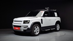Land Rover Defender 2021
