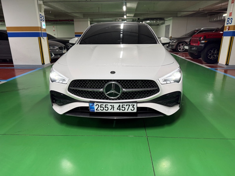 Mercedes-Benz CLA-Class