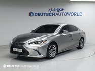 Lexus ES 2018