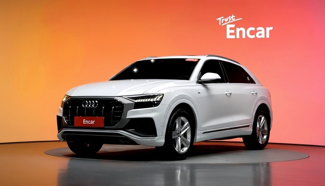 Audi Q8 2021