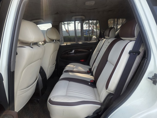 Ssangyong Rexton 2011