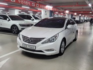Hyundai Sonata 2012