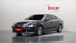 Lexus ES 2021