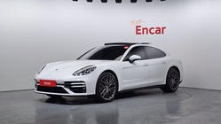 Porsche Panamera 2022