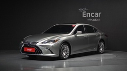 Lexus ES 2022
