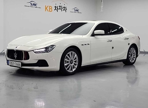 Maserati Ghibli 2015