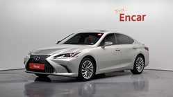 Lexus ES 2018