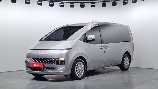 Hyundai Staria 2022