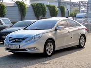 Hyundai Sonata 2011
