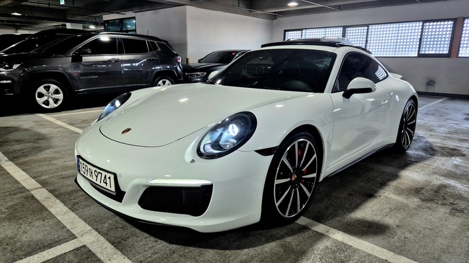Porsche 911 2016