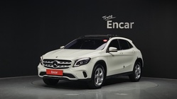 Mercedes-Benz GLA-Class 2017
