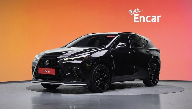 Lexus NX 2023