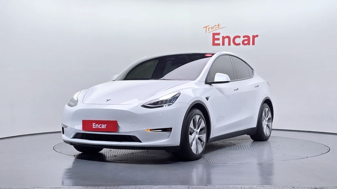 Tesla Model Y 2021