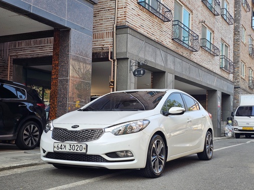 Kia K3 2013