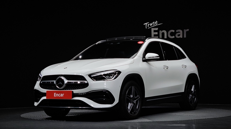 Mercedes-Benz GLA-Class
