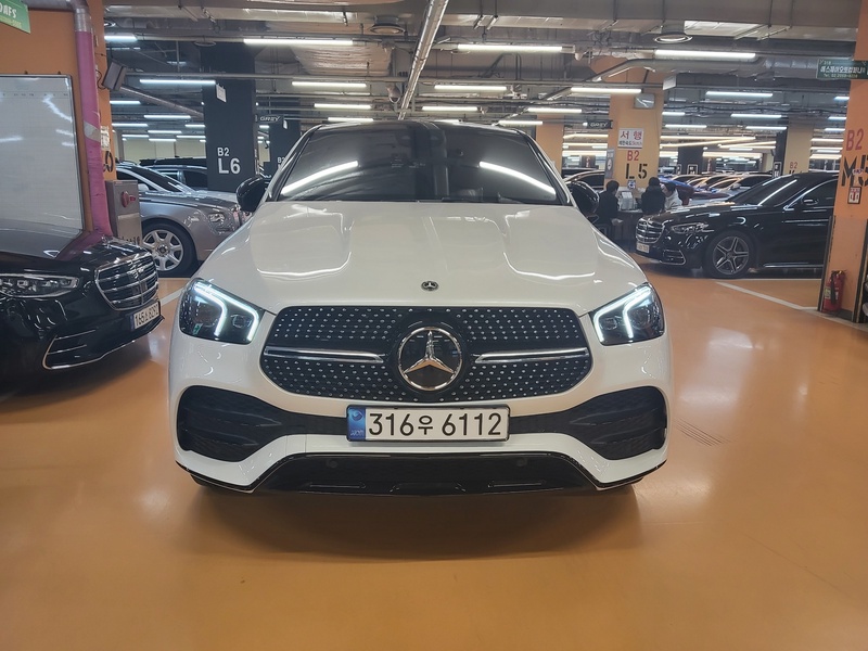 Mercedes-Benz GLE-Class