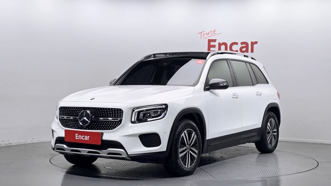 Mercedes-Benz GLB-Class 2021