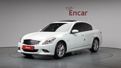 Infiniti G 2011