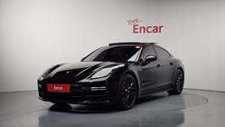 Porsche Panamera 2025