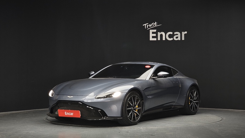 Aston Martin Vantage