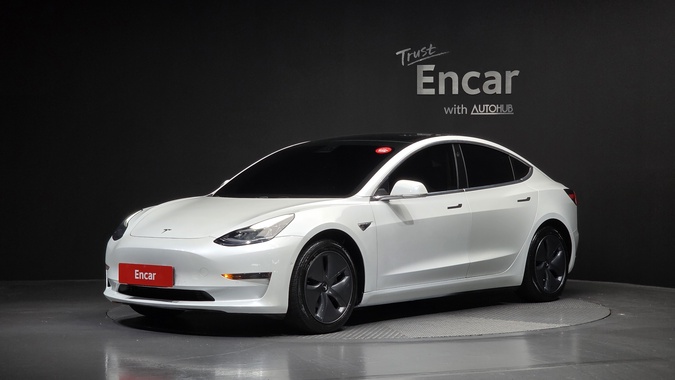 Tesla Model 3 2020