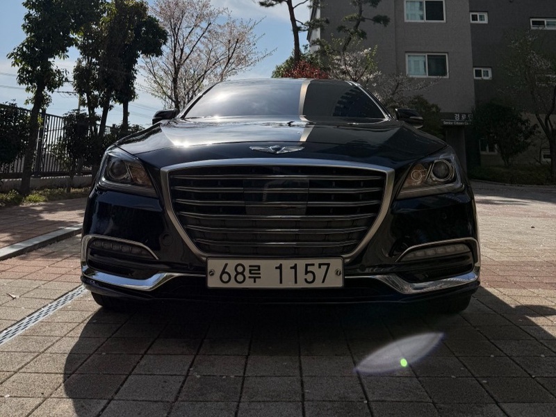 Hyundai Genesis